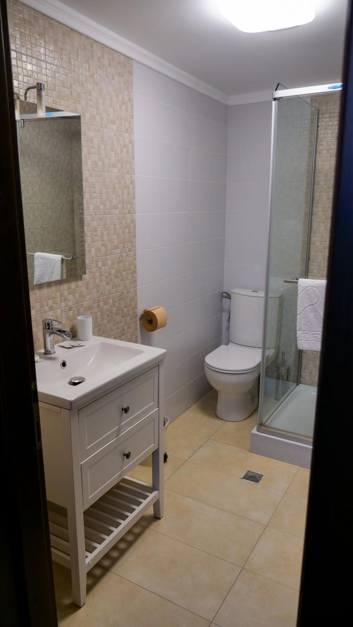 Casa Ambientt Hotell Curtea de Argeş Exteriör bild